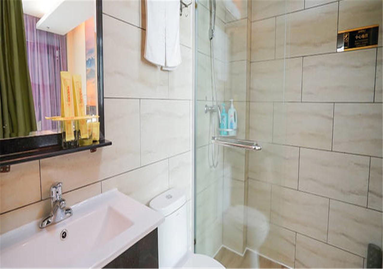 Xiamen Qingnian Yangguang Hotel - Wenzaodian المظهر الخارجي الصورة